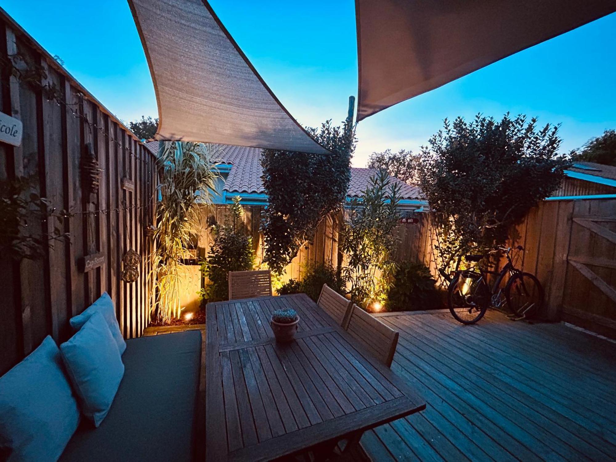 Cocon Entre Presqu'Ile Du Cap Ferret Et Plages Oceanes - Terrasse - 1 Velo Gratuit Ares Bagian luar foto
